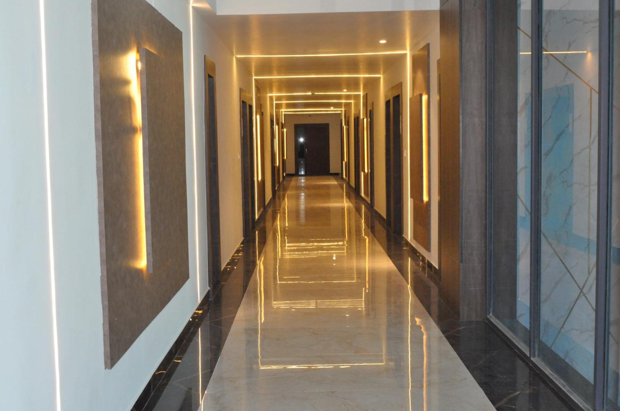 Silver Stone Park Resort, Kovilpatti Bagian luar foto